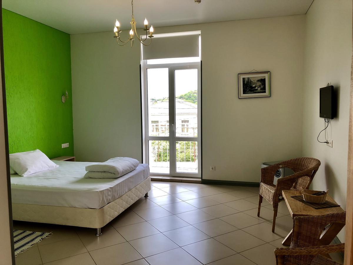 Heliopark Gora Bagrata Hotel Soechoemi Buitenkant foto